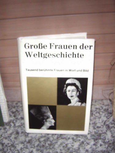 Große frauen der - große,